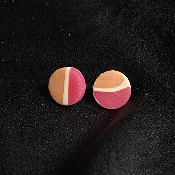 $5 when you buy another item! - Picture 2 of 3